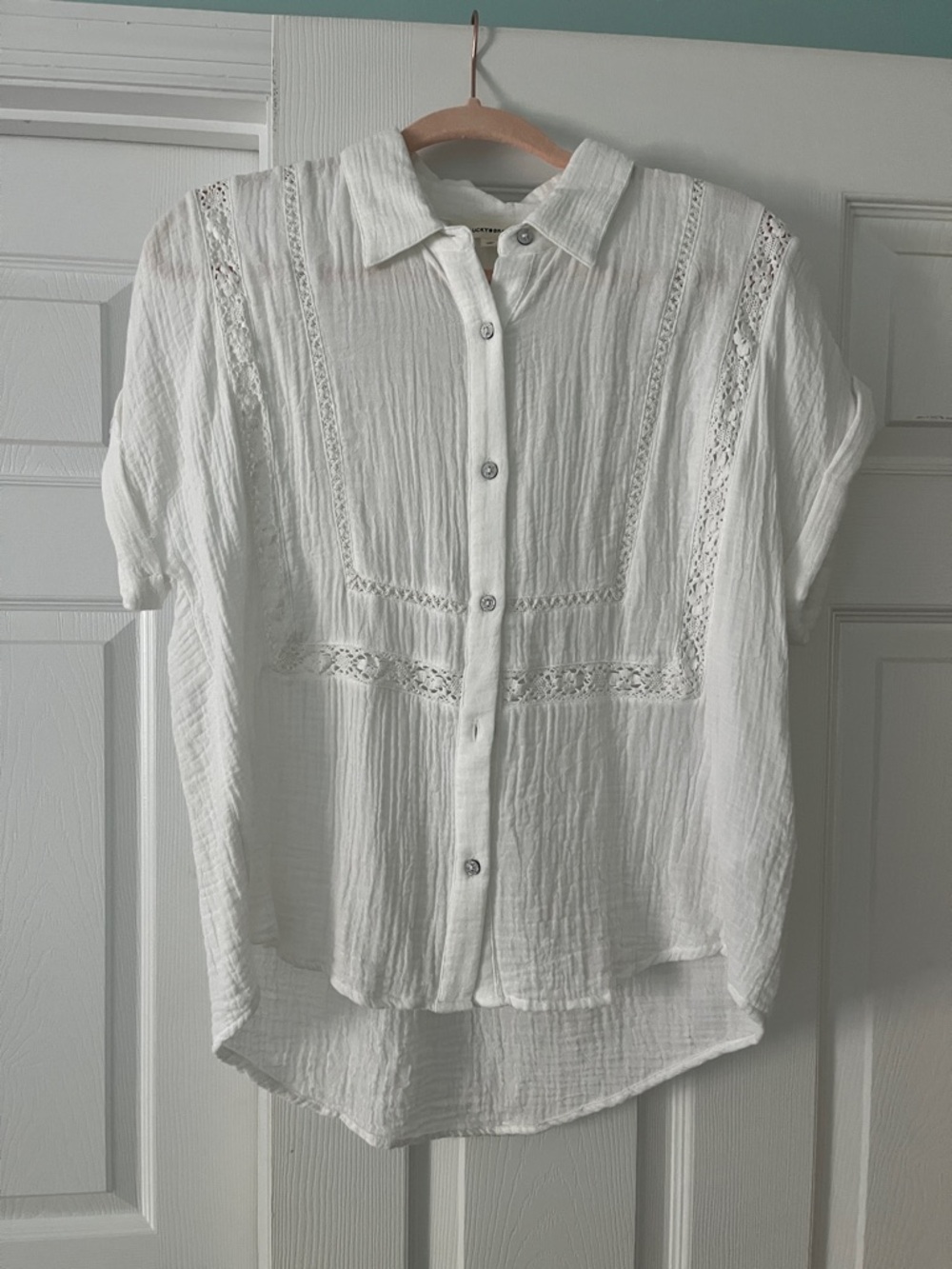 Lucky Brand White Button-Up Lace Panel Blouse